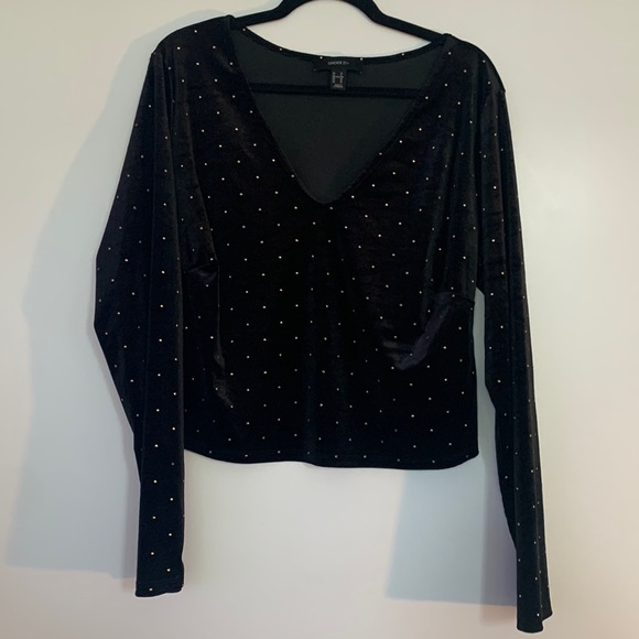 Crushed velvet black long sleeved crop top - Picture 1 of 4